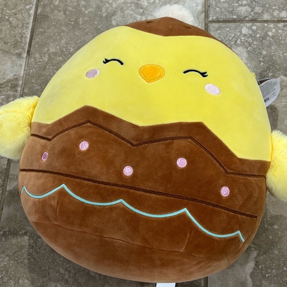 NEW Squishmallow 16” Aimee‎ The Chick In A Chocolate Easter Egg 2024 - Picture 6 of 7